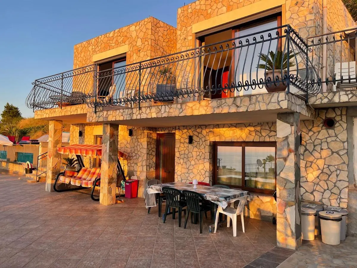 Residence Maestrale Cefalu