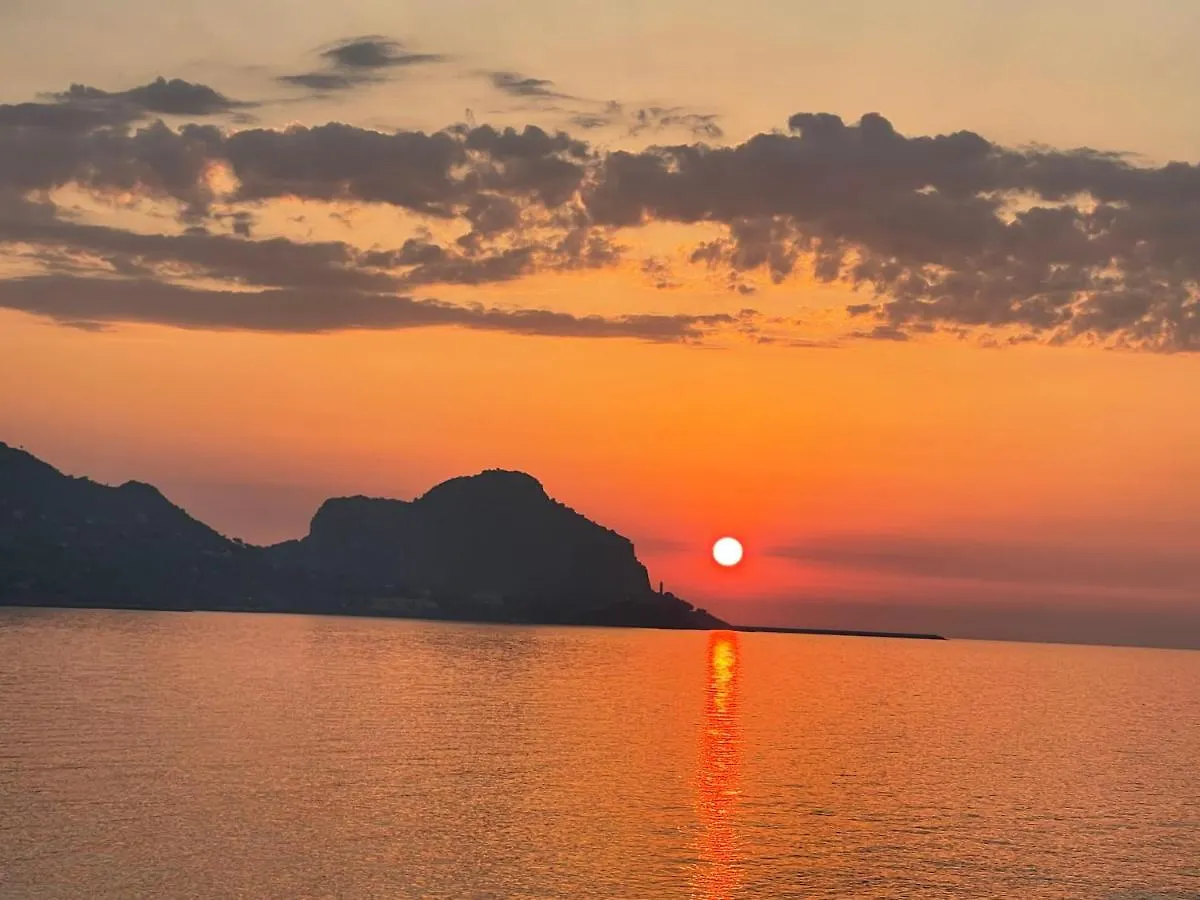Residence Maestrale Cefalu