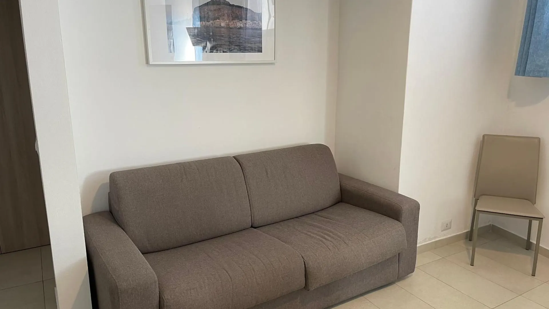 Residence Maestrale Cefalu 0*,