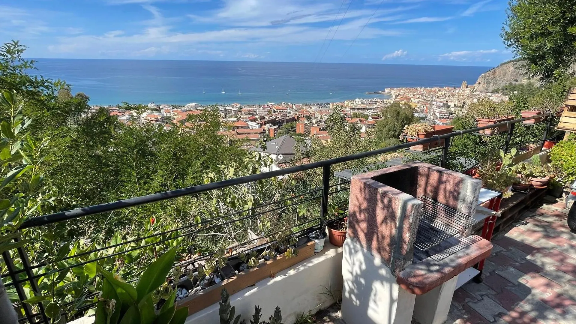 Residence Maestrale Cefalu Italy